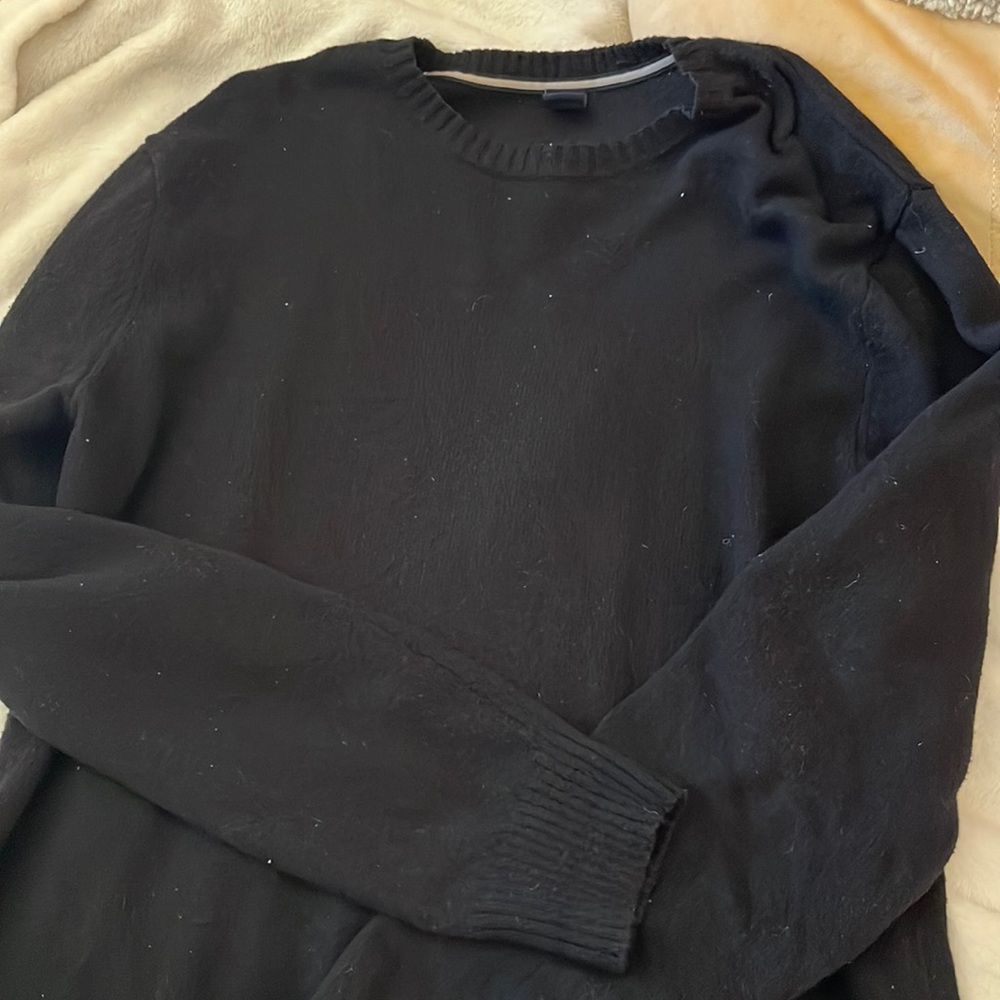 Gap black sweater
